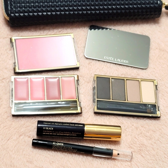 New Estee Lauder Makeup Travel Wallet Exclusive Set - Picture 4 of 11